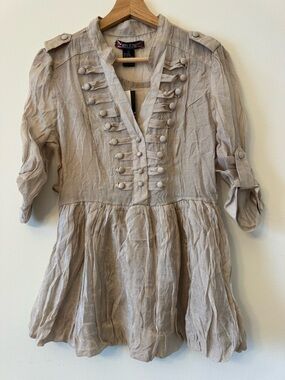 Helium London Women’s Cream Peplum Blouse Size L – NWT